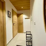 Apartment Homency - Les Gentianes *